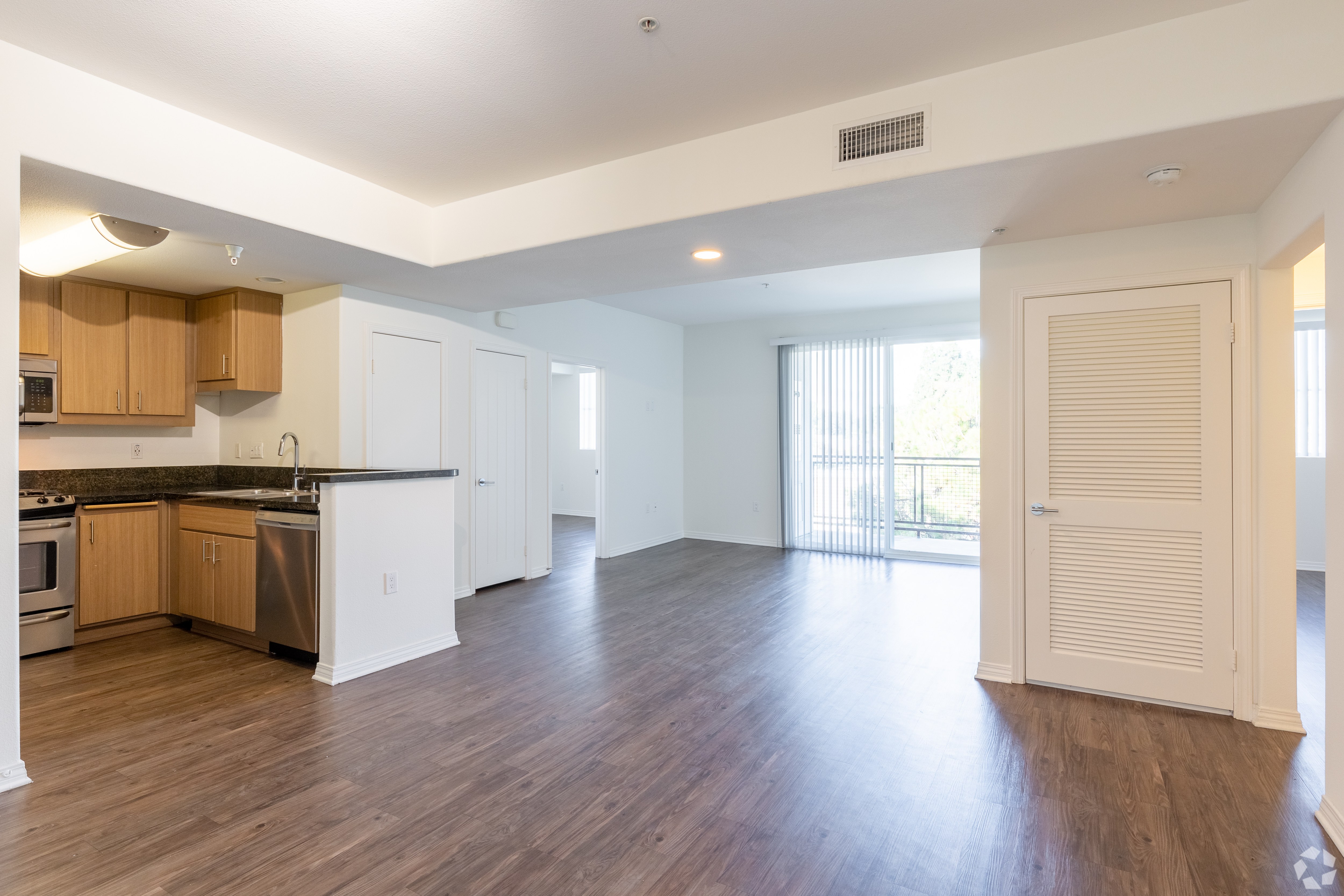 Legacy Apartments Image 1